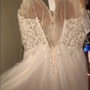 Mori Lee Madeline Gardner Wedding dress